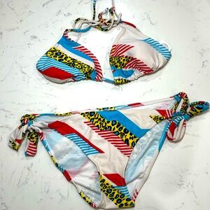 2010’s Bikini With colorful pattern